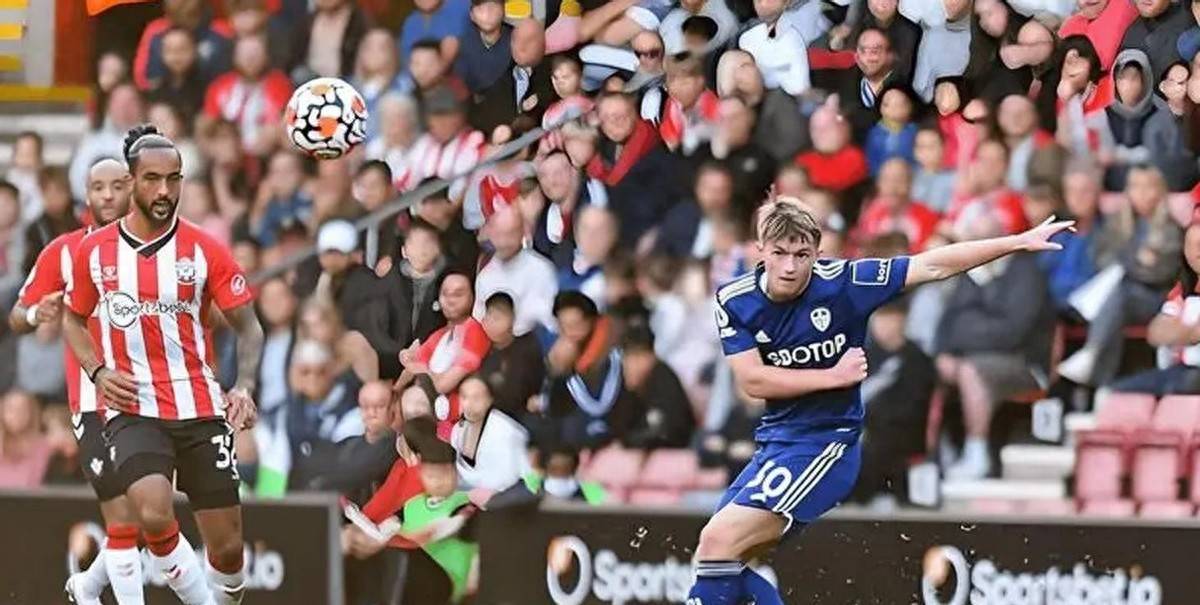 亚眠队换帅后迎来两连胜，重新找回状态 