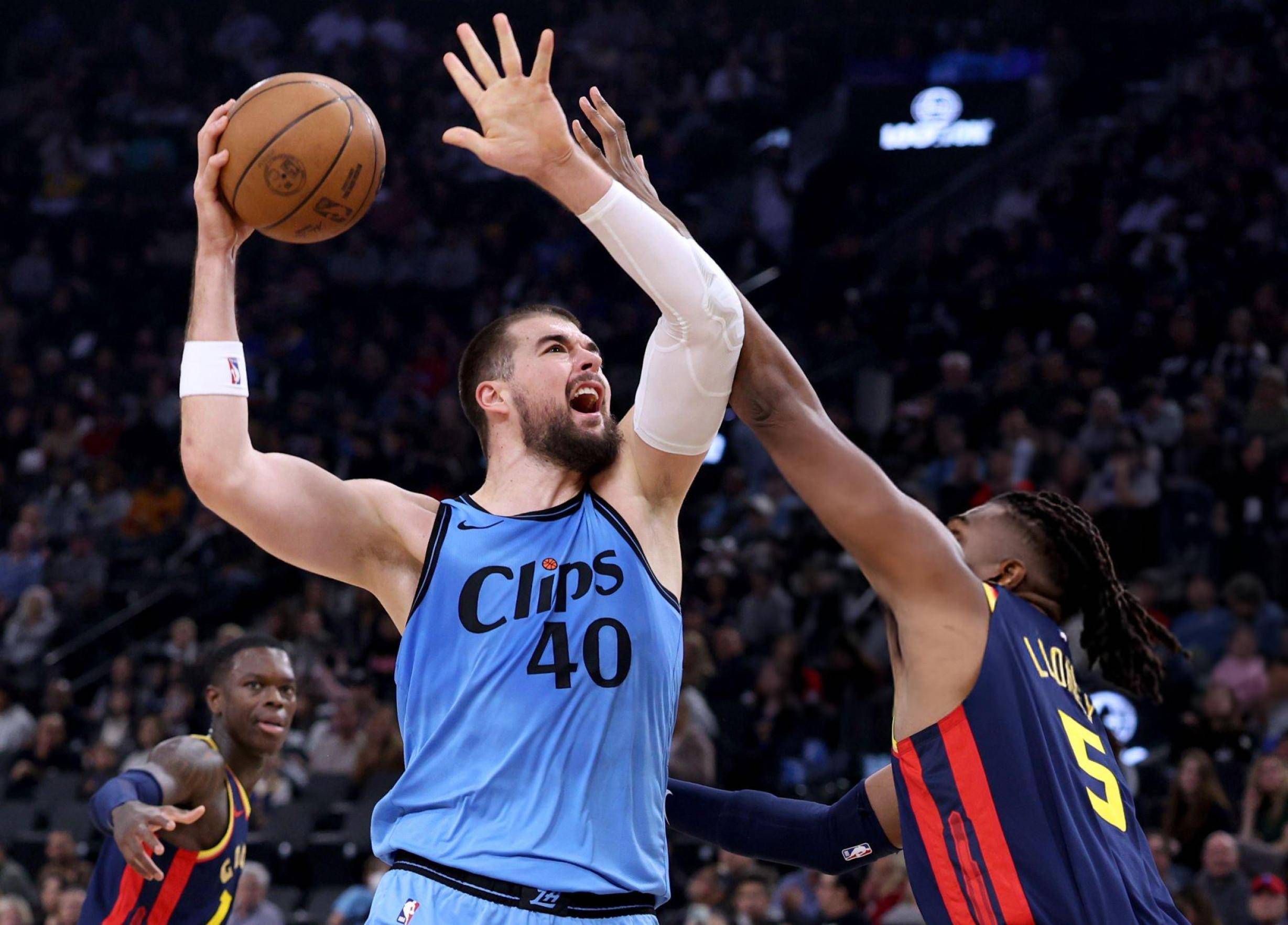 快船队巩固领先地位,东部区扩大优势的简单介绍 快船队巩固领先地位,东部区扩大优势的简单介绍