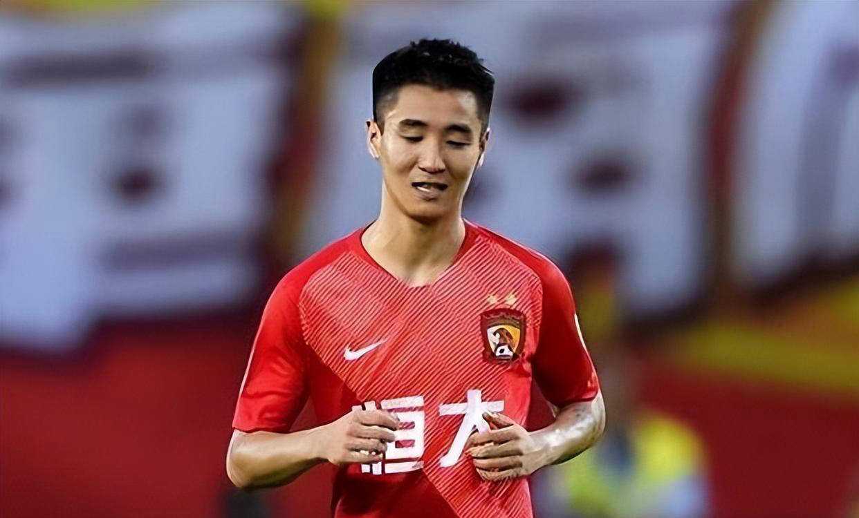 高水平比赛中明星球员们发挥亮眼 