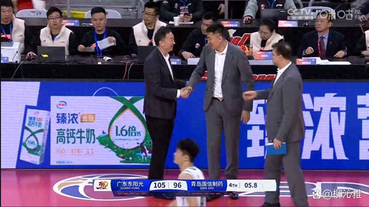 包含广东队大胜，扩大领先优势，连胜势头不减的词条