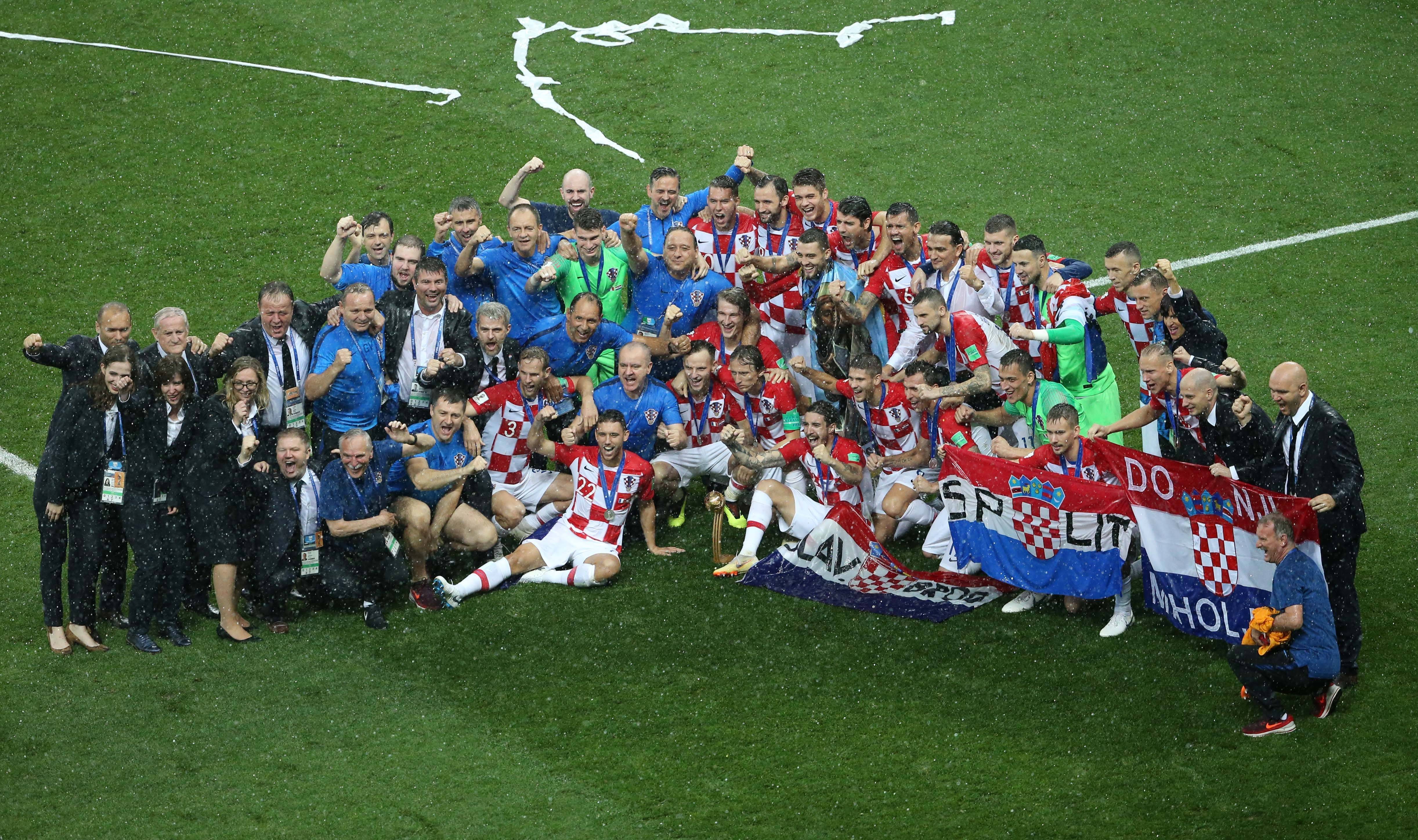 克罗地亚队在国际篮联杯赛中晋级 