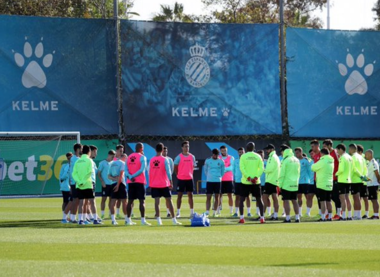 重要合同！主力球员续约成功，俱乐部阵容稳固的简单介绍