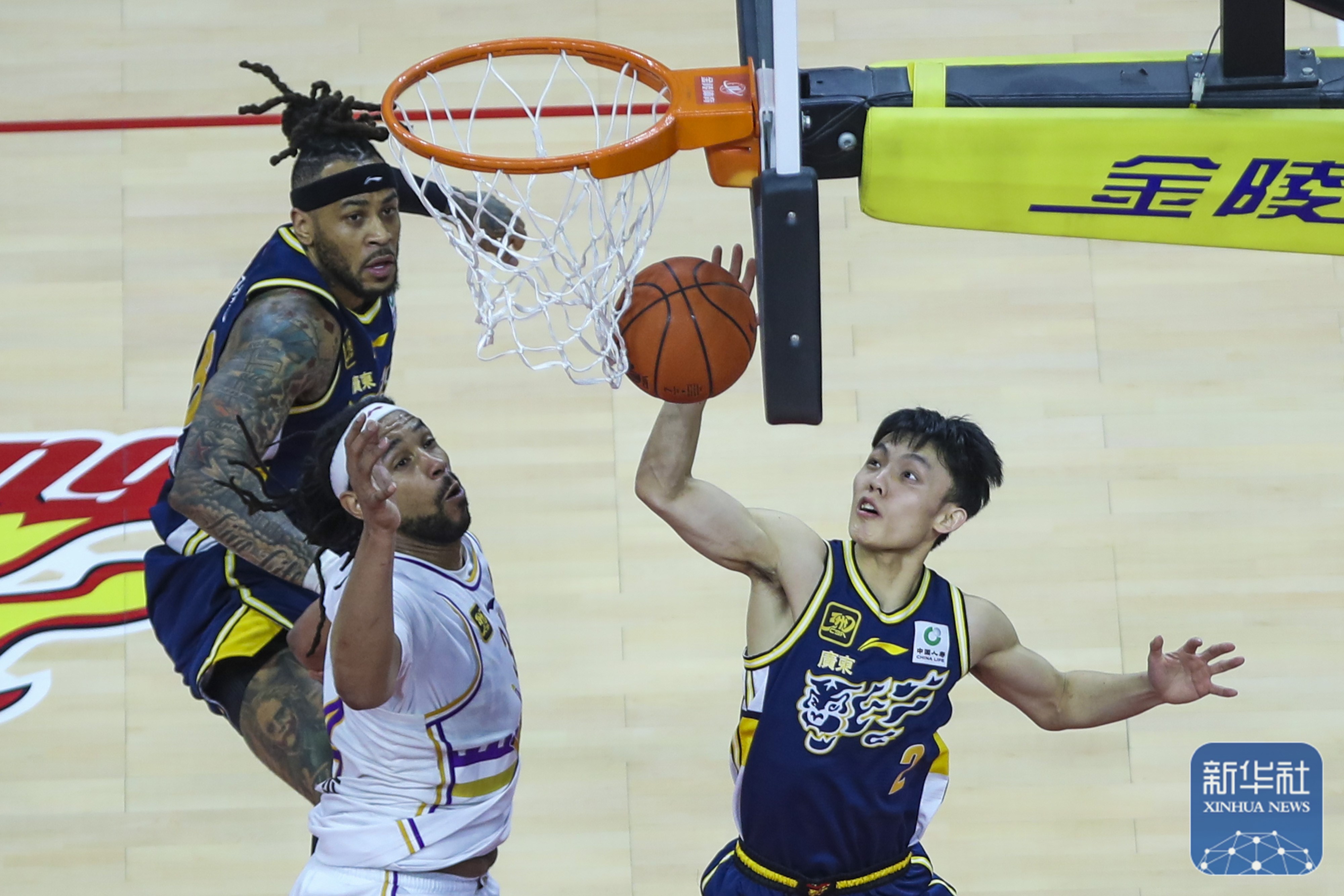 高质比赛，紧张的赛场氛围令人热血沸腾！的简单介绍