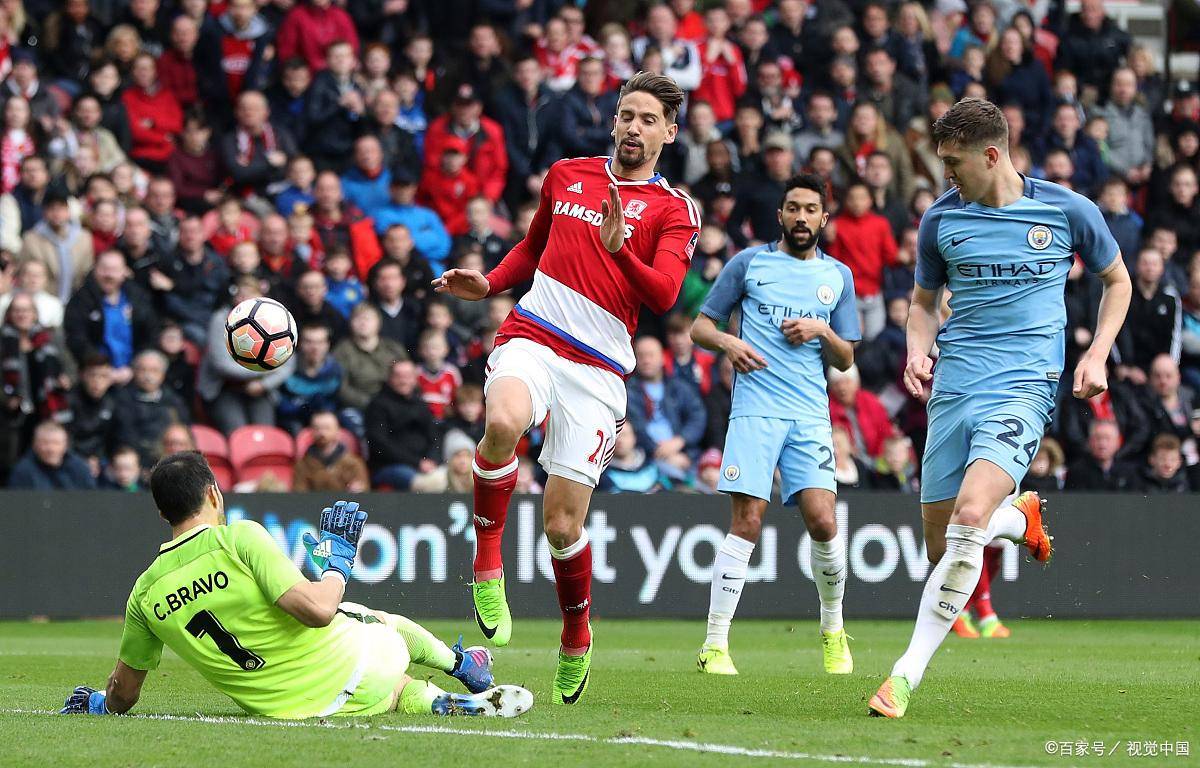 关于比利亚雷亚尔客场惨败，跌出联赛前十的信息