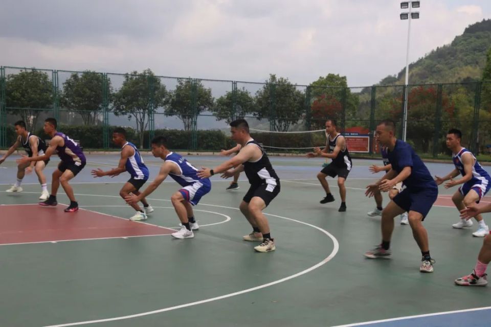 欧预赛热血燃烧：胜利之路需努力拼搏的简单介绍